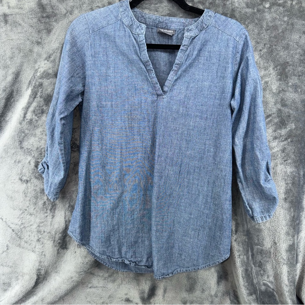 Van Heusen Blue Denim Look 3/4 sleeve V-neck Casual Blouse Shirt Top Size XS